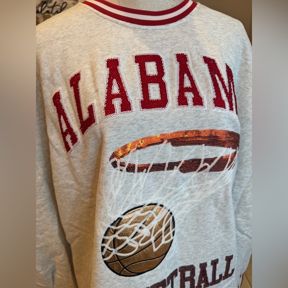 New! QUEEN OF SPARKLES Licensed Alabama Basketball Sweatshirt - Picture 6 of 10